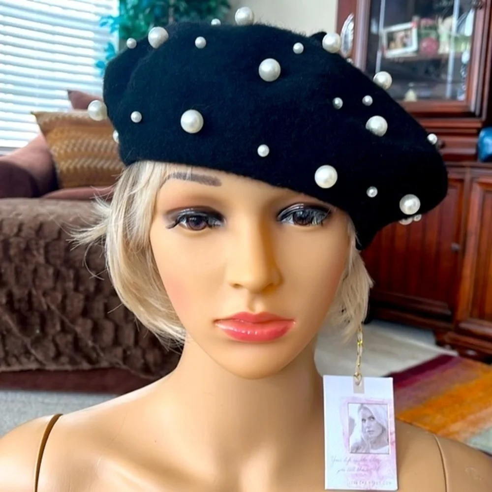 Brand New Jessica Simpson Black Wool French Beret w/ Faux Pearl Accents Beaded